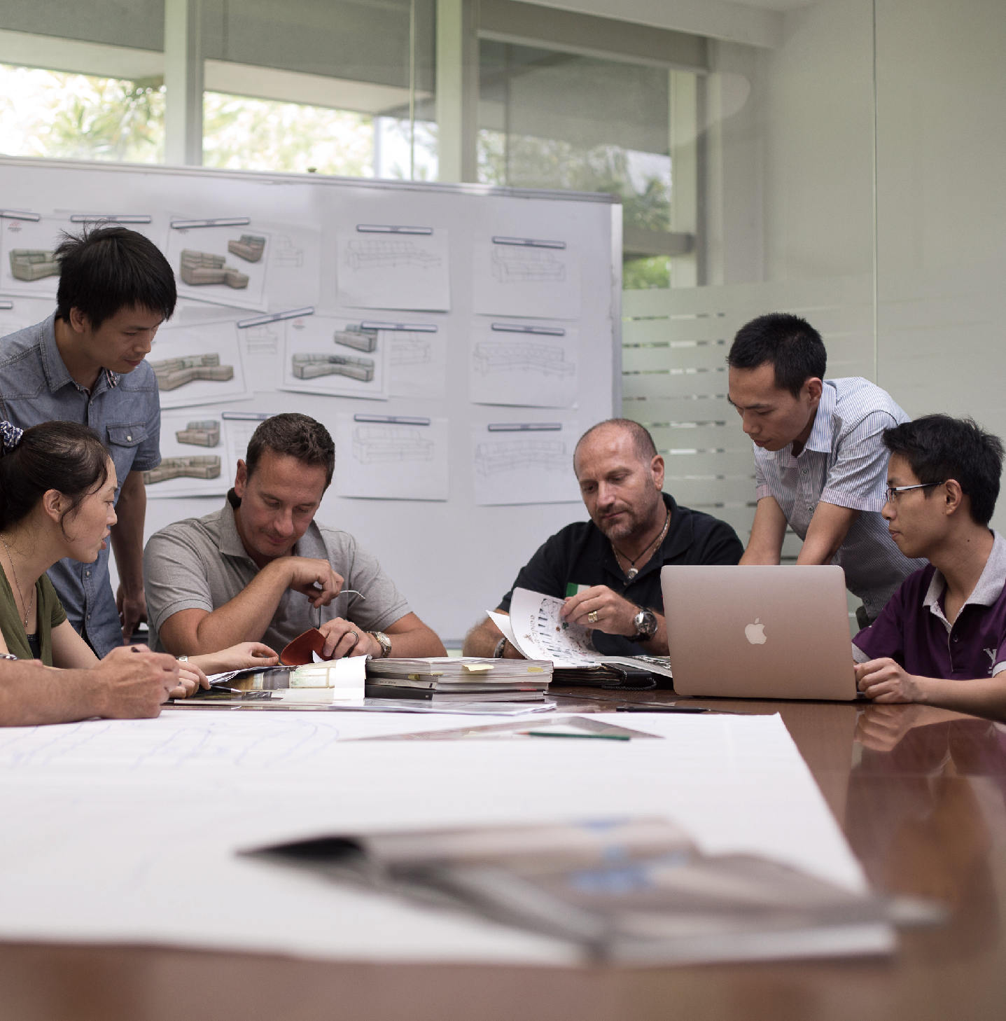 超越國界的研發(fā)設(shè)計(jì)團(tuán)隊(duì)<br/>推動(dòng)全球智能家居新高度